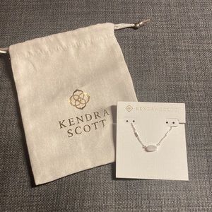 Kendra Scott Fern Pendant Necklace in Bright Silver